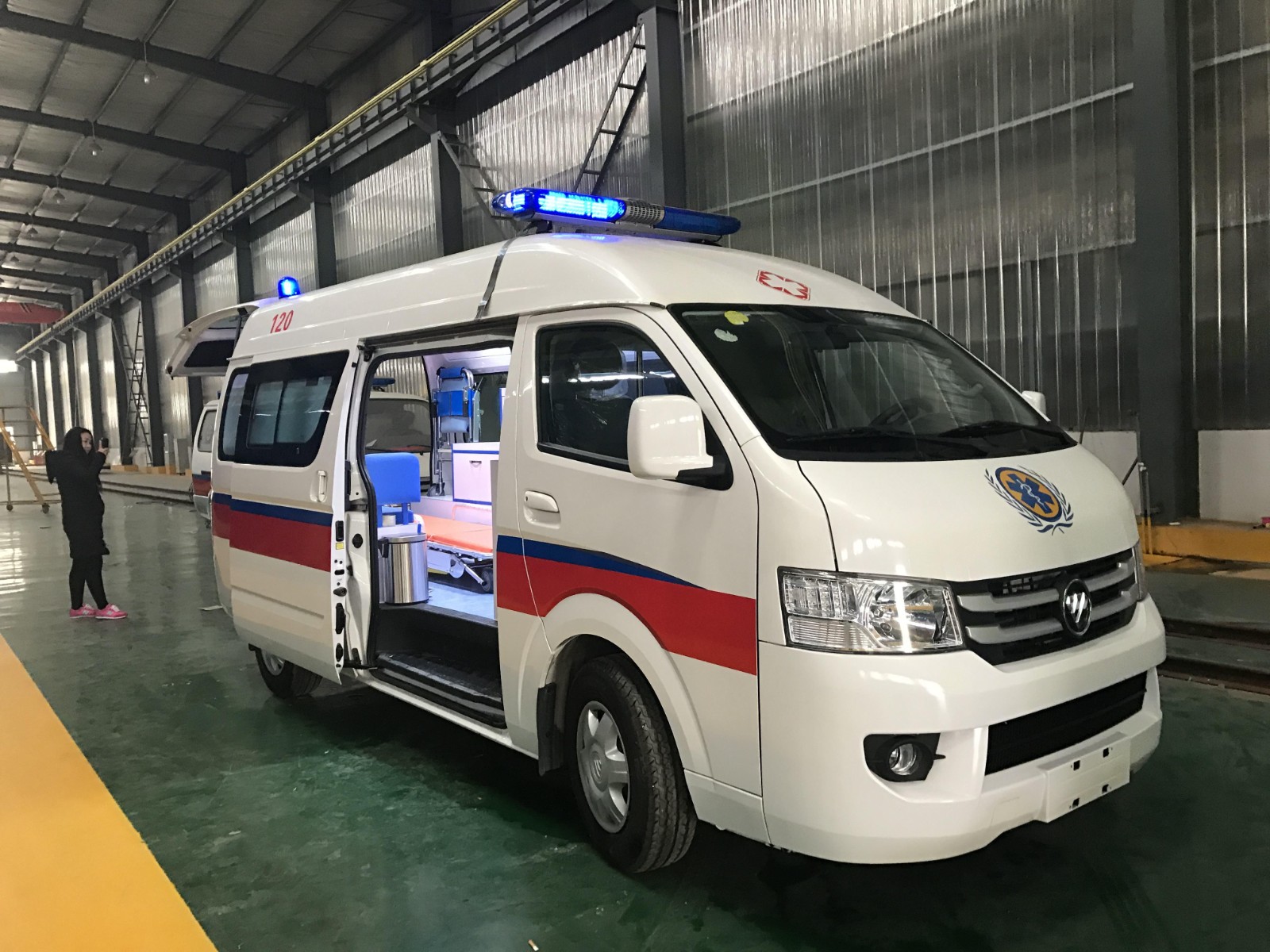 桦甸市救护车转院